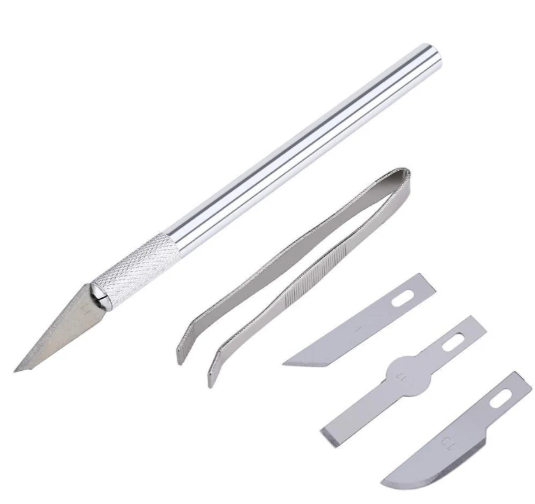 Hexacto Knife with tweezer Bakers Knife
